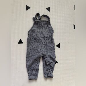 Carter's|Baby boy Heather Gray soft Overalls with Animal Lion print Design,12M•